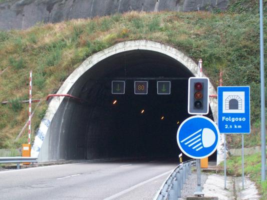 Túnel de Folgoso / Galicia 24 Horas