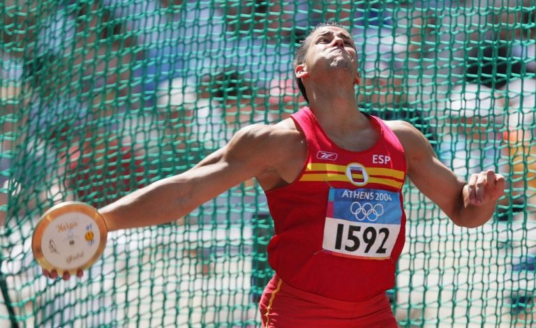 David Gómez, atleta olímpico: “No Rosal había xente mellor ca min”