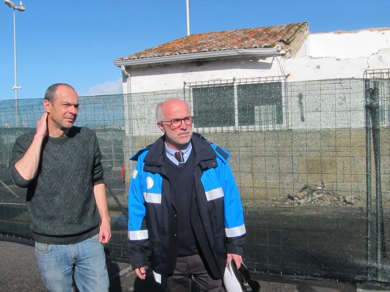 Portos de Galicia asegura que a lonxa de Canido cuxo teito se desplomou pasara a inspección do Concello