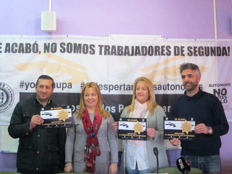 Protesta dos autónomos en Vigo para pedir que se equiparen os seus dereitos aos dos asalariados