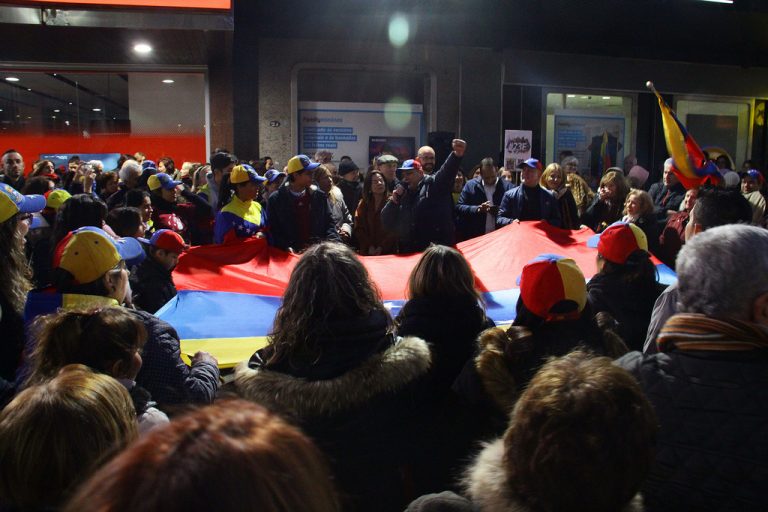 Venezolanos alertan de que os enfrontamentos deste fin de semana en Vigo poden volver producirse