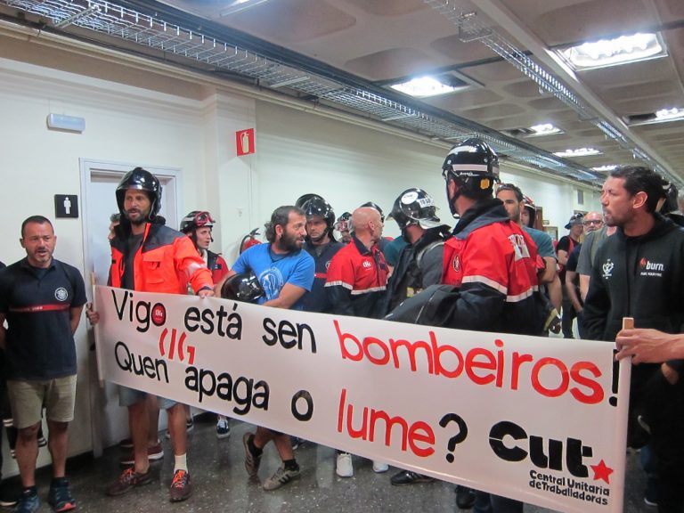 “Tensión” e “ansiedade” entre os bombeiros de Vigo pola carga laboral