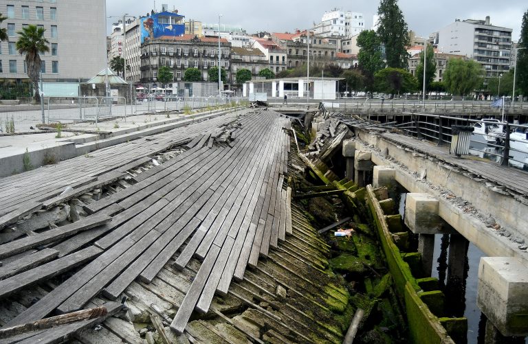 O Concello de Vigo avoga por unha reforma “ambiciosa” do paseo marítimo, pero o Porto prefire rehabilitalo