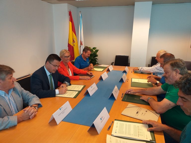 Comuneiros de Vigo e Xunta asinan un acordo para rexenerar montes afectados polos incendios de 2017