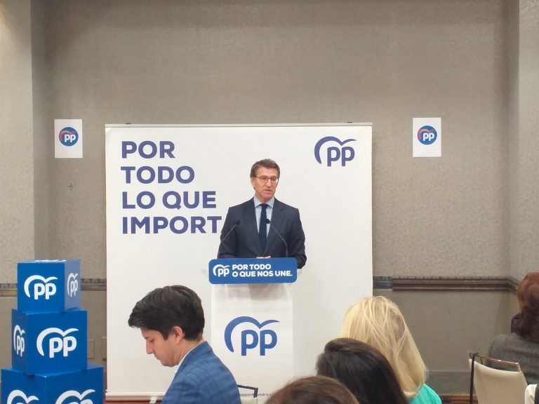 Feijóo critica que o AVE a Vigo ou o Corredor Atlántico non son prioritarios para o PSOE