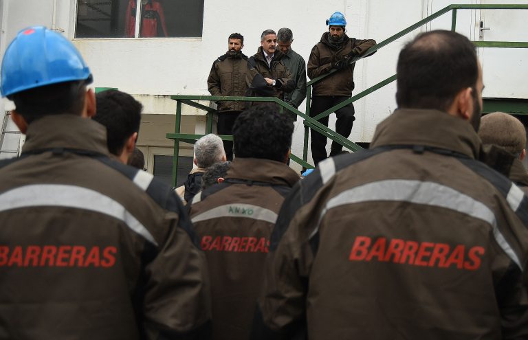 A Xunta condiciona o apoio a Barreras a un acordo coas empresas auxiliares