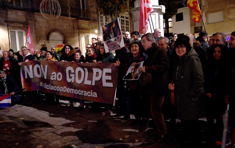En Vigo, contra o golpe en Bolivia