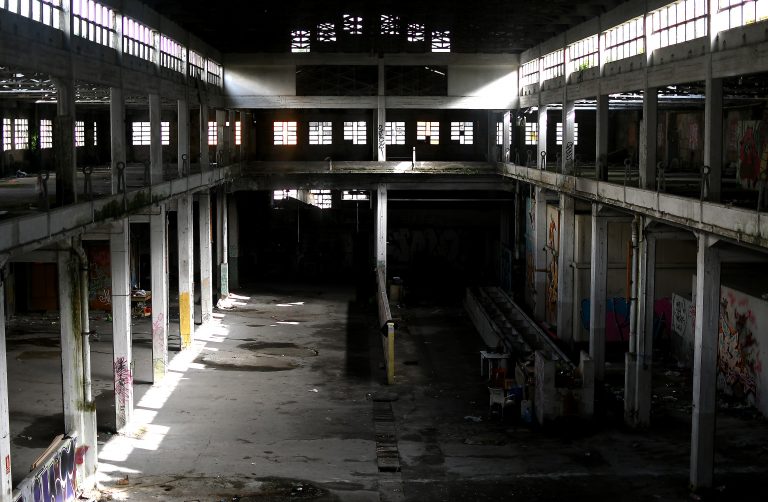 Investigan a morte dun home nunha nave abandonada en Vigo