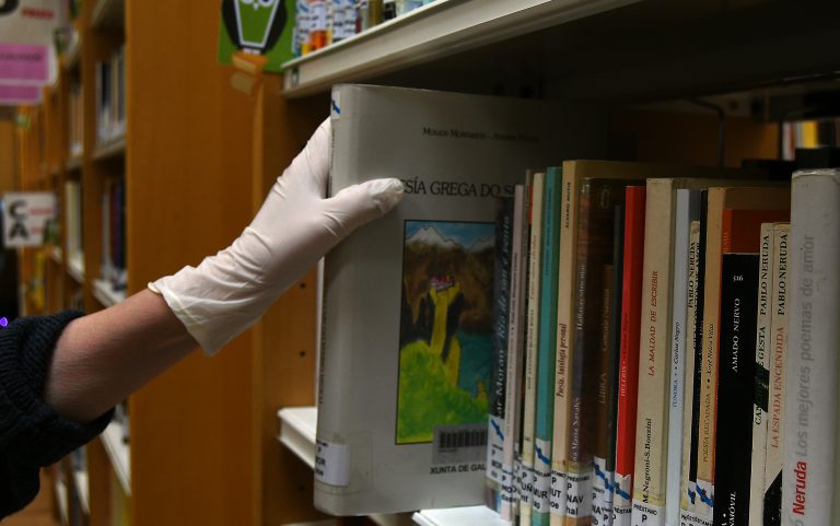 Bibliotecas abertas en plena crise polo coronavirus: unha irresponsabilidade da Xunta?