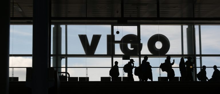 Abel Caballero negociará con varias aerolíneas aproveitando a presenza de Vigo en Fitur