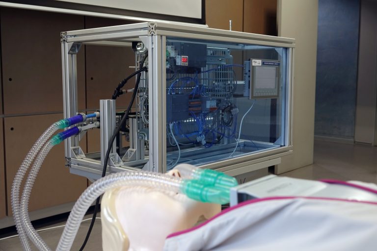 PSA Vigo e CTAG colaboran con Bionix no desenvolvemento de respiradores para loitar contra a COVID-19