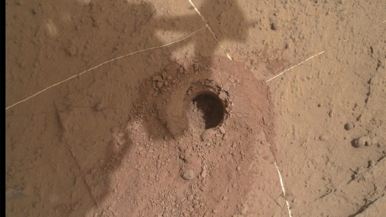 Un estudo liderado desde Vigo conclúe que Marte presentaba condicións de habitabilidade hai 3.500 millóns de anos
