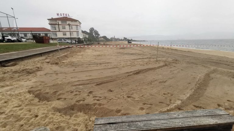 A Xunta paraliza as obras nunha praia de Cangas por unha posible afectación a un arbusto ameazado