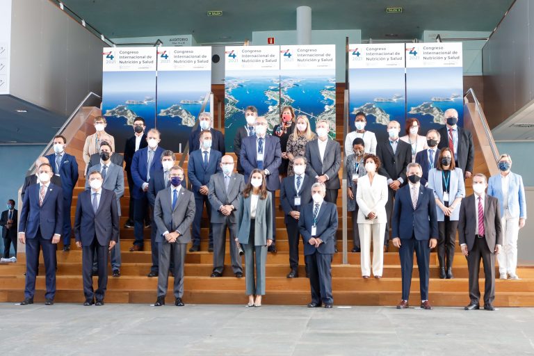 FAO defende en Vigo o papel do peixe nunha nutrición sustentable, nun congreso con presenza da Raíña Letizia