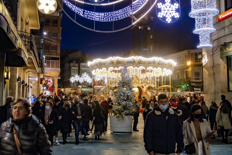Os veciños do centro de Vigo revélanse ante o Concello polas atraccións de Nadal