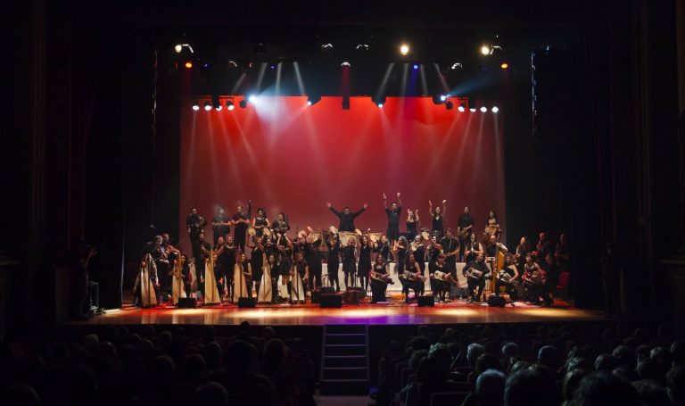 A orquestra folk SonDeSeu iniciará en Vigo a xira do seu 20º aniversario