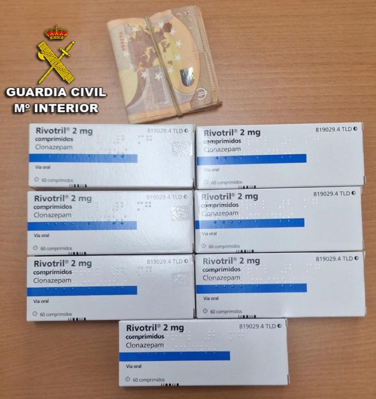 Detidos en Baiona dous veciños de Barcelona por adquirir medicamentos en farmacias de Nigrán e Vigo para facer droga
