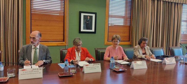 Asinada unha declaración entre Porto de Vigo, Xunta e Goberno para impulsar a Rede de Portos Azuis da FAO