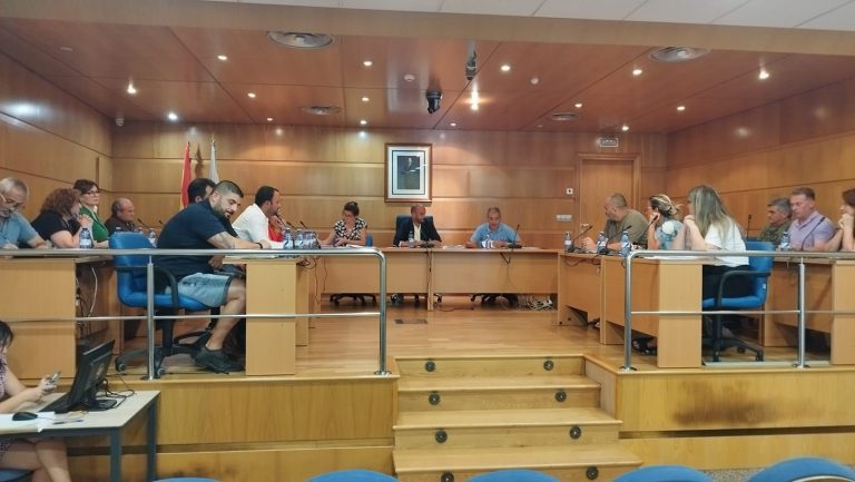 O pleno do Porriño tomba a proposta de orzamentos municipais a pesar de levar catro anos de prórrogas