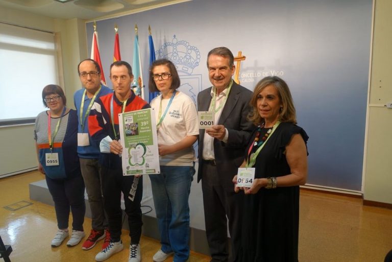 Iniciado un percorrido no parque de Castrelos de Vigo en apoio á Asociación en favor das persoas con Discapacidade Intelectual