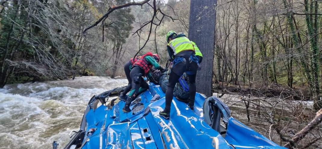 Greim de A Pobra de Trives e GEAS - Garda Civil de A Coruña