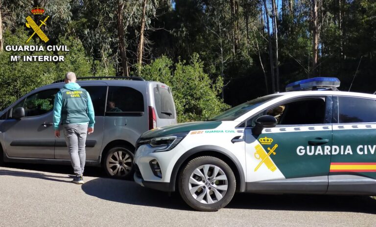Detida unha parella de Vigo por roubos en vehículos e nunha vivenda pola zona de Baiona