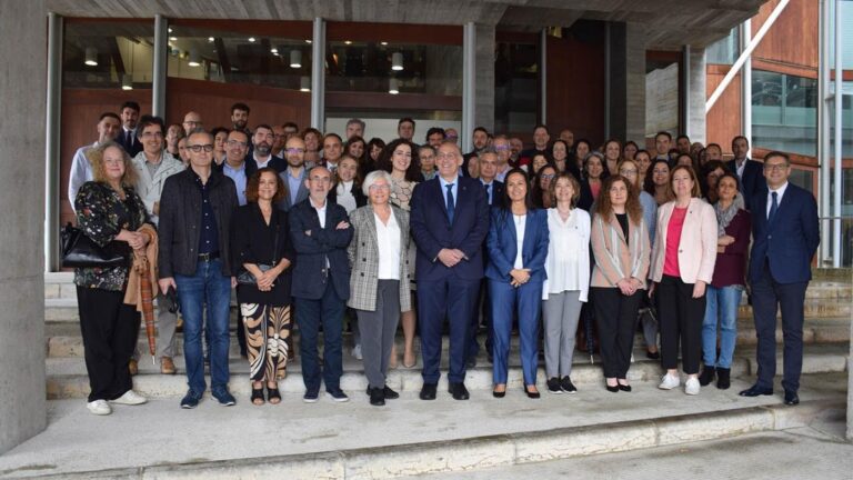 A UVigo celebra a toma de posesión de case 40 novos catedráticos e 75 docentes titulares