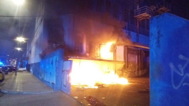 Rexistrado un incendio nunha nave industrial en Vigo sen danos persoais