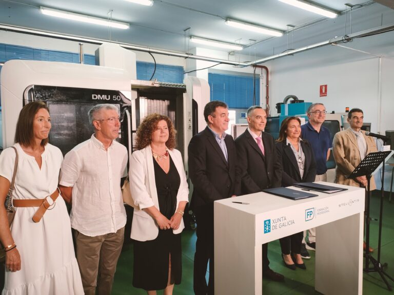 Xunta e Stellantis poñen en marcha en Vigo tres proxectos de FP Dual de robótica, mecatrónica e vehículos eléctricos
