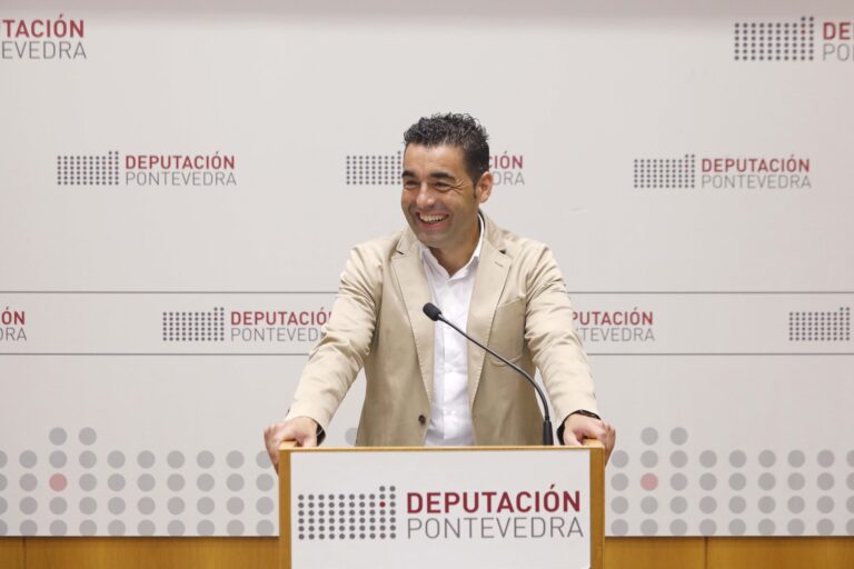 Luis López reclama a presenza de Fernández-Tapias nunha reunión con Caballero