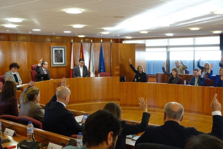 O pleno de Vigo volve pedirlle á Xunta gardas de 24 horas nos xulgados para “desatascar” a xustiza