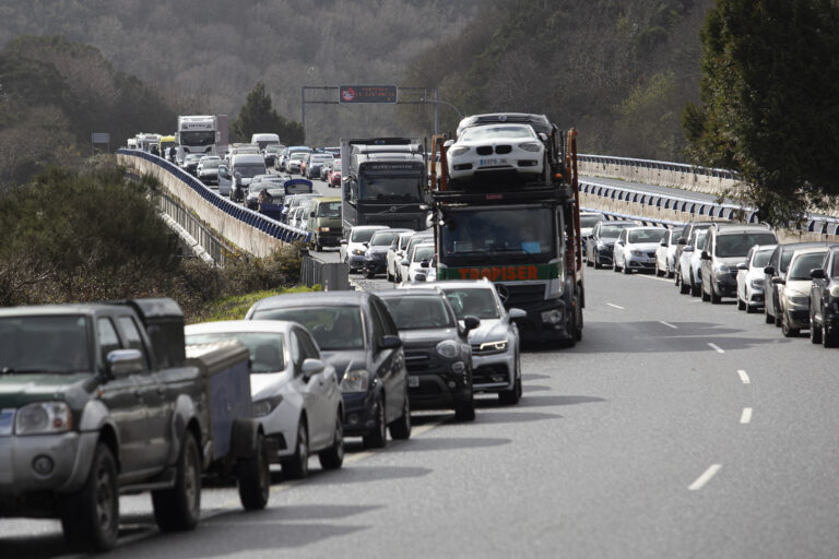 O goberno de Vigo sobre o trazado para a nova A-52 proposto pola oposición: “Queren un circuíto de Fórmula 1 como Ayuso en Madrid?”