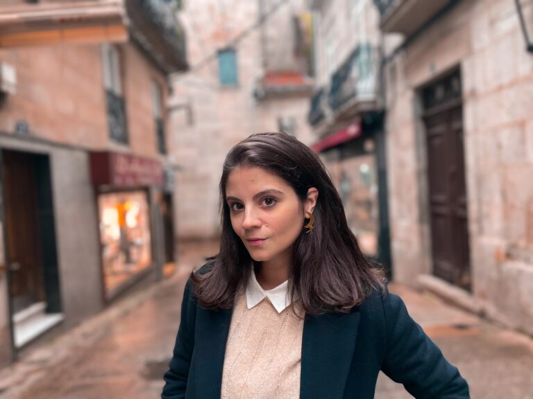 A viguesa Elisa González, gañadora do IV Premio de Investigación e Ensaio sobre Aplicacións Terapéuticas da arte