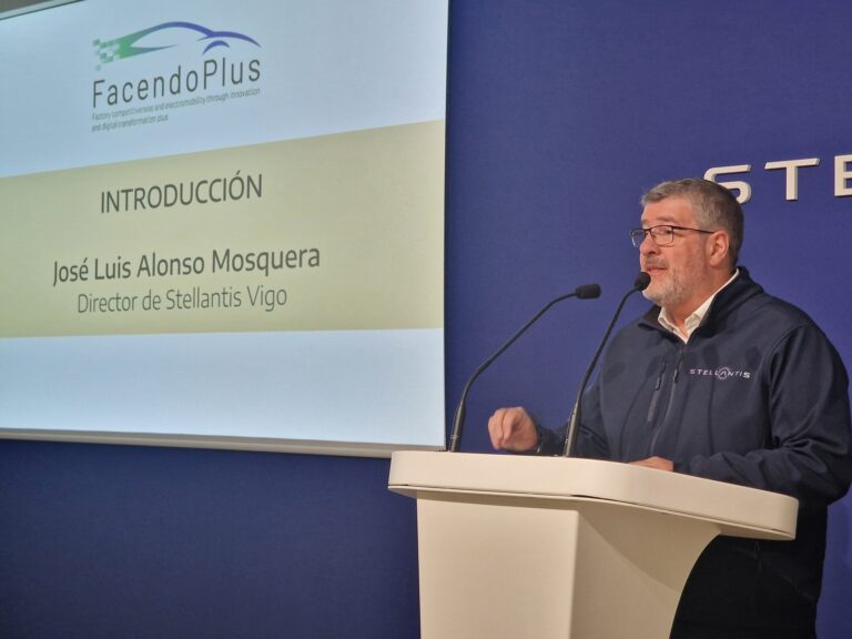 O director de Stellantis Vigo di que o día do apagamento deixaron de producirse mil vehículos