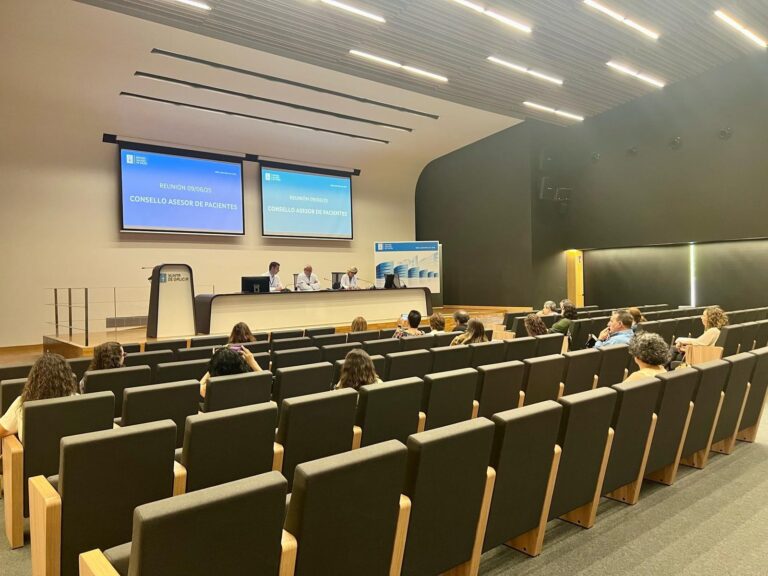 Presentado o novo servizo de acompañamento hospitalario polo Consello Asesor de Pacientes do CHUVI