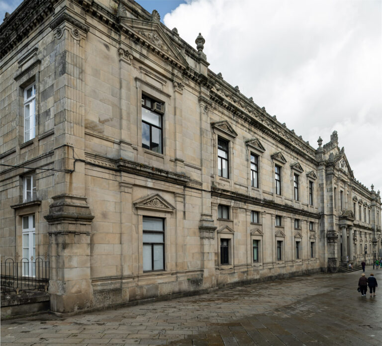 Reigosa aposta por unha titulación de Medicina compartida entre as tres universidades galegas