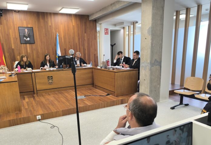 Xuízo contra Pedro María M.Ou., acusado de estafa no cobro de reservas e fianzas para falsos alugueres de vivendas en Vigo.