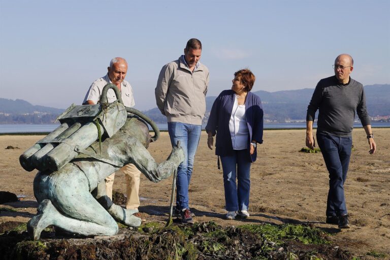 Volven a San Simón as esculturas do Capitán Nemo logo da súa rehabilitación