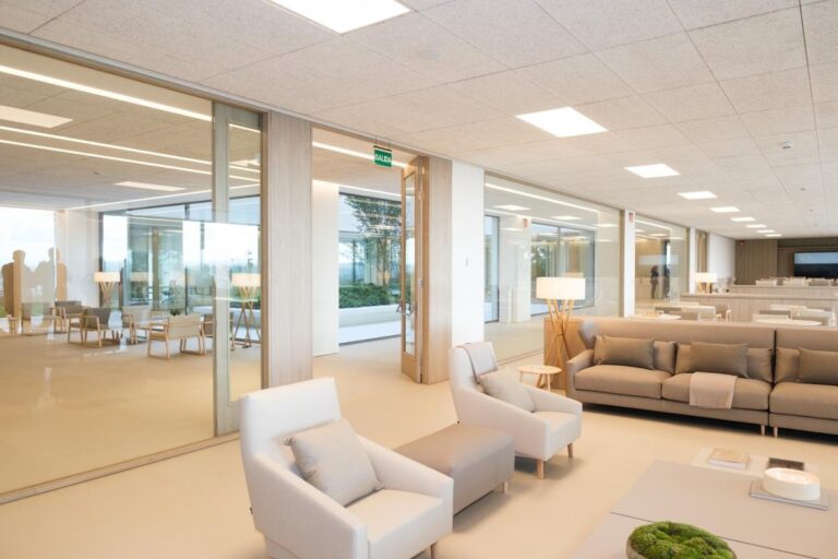 Rueda anuncia que as obras da residencia de maiores de Amancio Ortega na ETEA de Vigo comezan a próxima semana