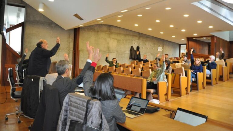 A UVigo aproba un orzamento “marca” para 2026 con 251,1 millóns