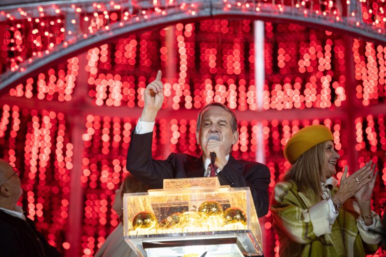 Vigo apagará as luces de Nadal o 11 de xaneiro e celebra os datos de ocupación