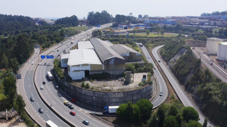 Os empresarios de Mos alertan dun “golpe irreparable” á economía polo trazado da nova A-52