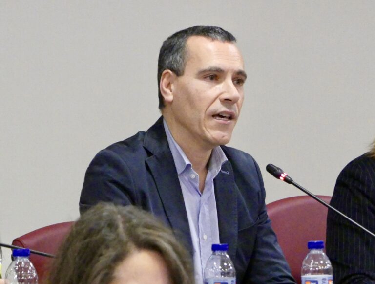 O PP de Vigo denuncia un pago de 1,1 millóns a DomusVi polo servizo de Axuda no Fogar “sen contrato”