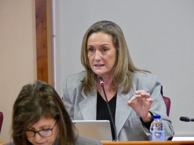 O PP acusa a Caballero de “engano masivo” por gastar “só o 23%” do orzamento de 2025