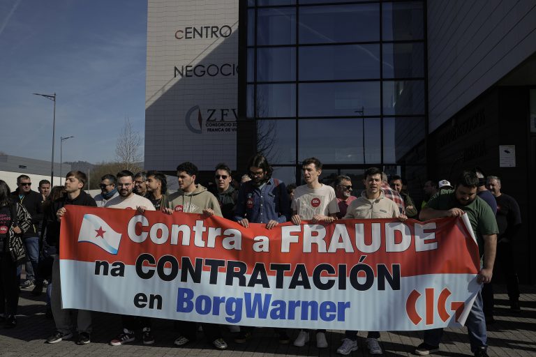 Folga indefinida en Alten en Nigrán contra despedimentos e “chantaxes” tras o conflito pola cesión ilegal en BorgWarner