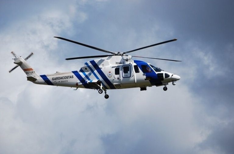 Evacuado en helicóptero un traballador tras resultar ferido cunha motoserra nas illas Cíes