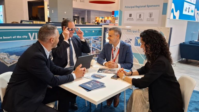 O Porto de Vigo prevé superar os 310.000 cruceiristas en 2027 tras consolidar as súas escalas en Miami