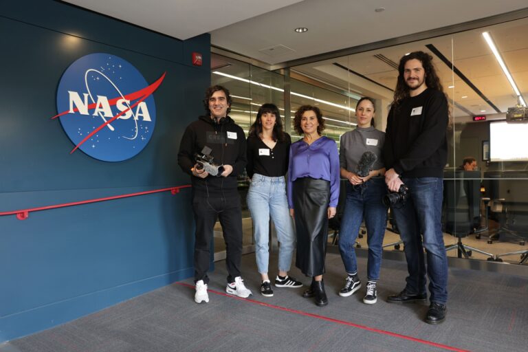 Comeza na NASA a rodaxe dun documental sobre a misión espacial da científica viguesa Begoña Vila