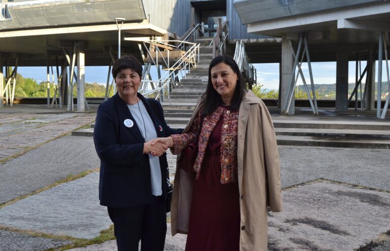 Carmen García Mateo e Belén Rubio dispútanse este venres o Reitorado da Universidade de Vigo