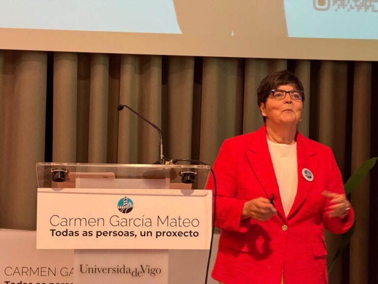Carmen García Mateo convértese na primeira reitora da historia da Universidade de Vigo